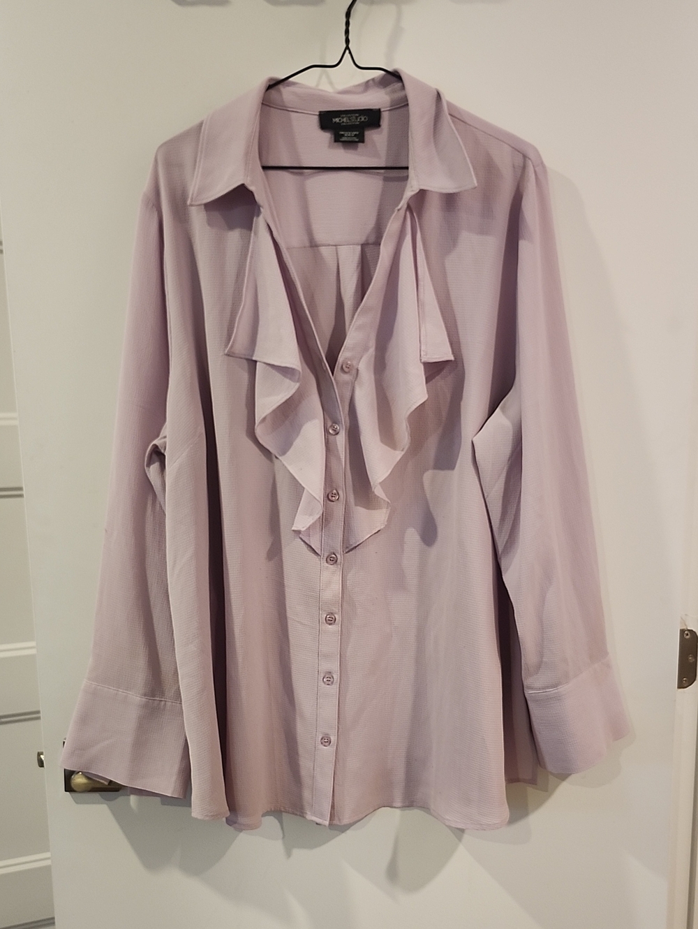 🔥 3/$25 🔥 P2P 27" Michel Studio Lavender Ruffle Front Button-Down Blouse